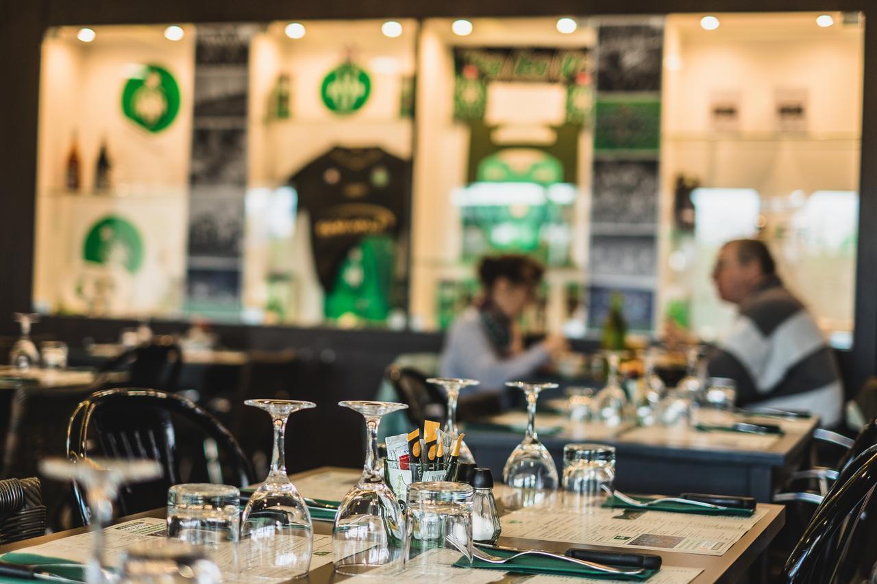 Hotel Bar Restaurant Le Chaudron Vert 圣艾蒂安 外观 照片